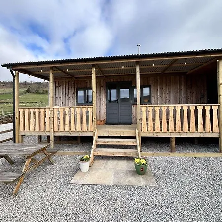 Кемпинг Dark Skies Den