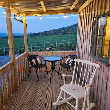 Dark Skies Den Fryup