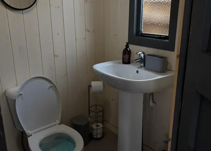 مكان تخييم Dark Skies Den